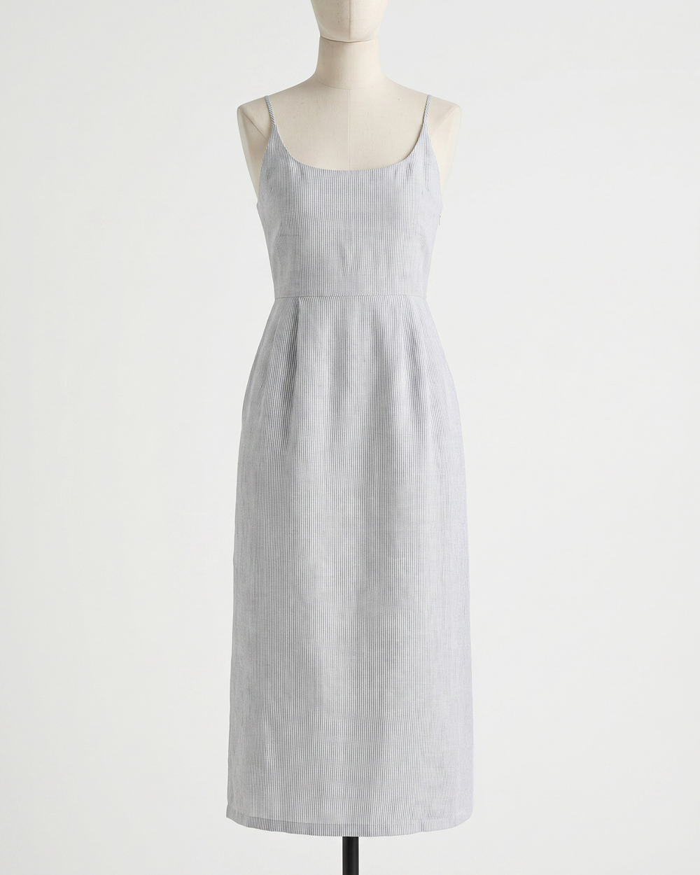 100% European Linen Scoop Neck Midi Dress